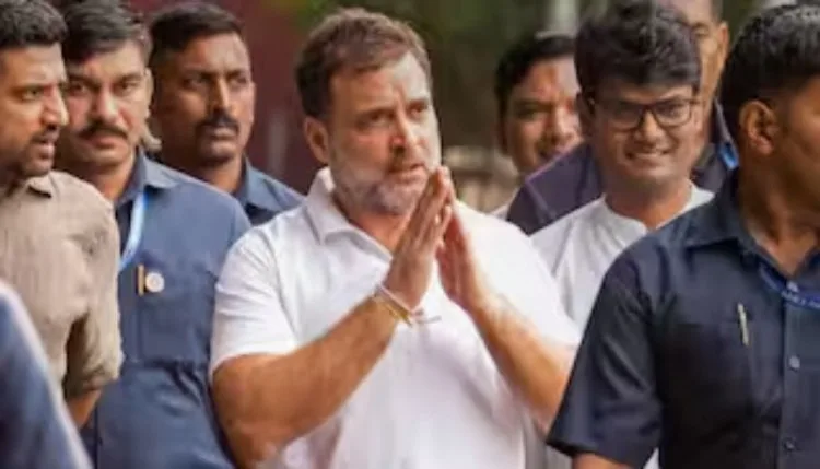 छात्रों से बोेले राहुल गांधी, युवकों को सिस्टम ने उलझाया