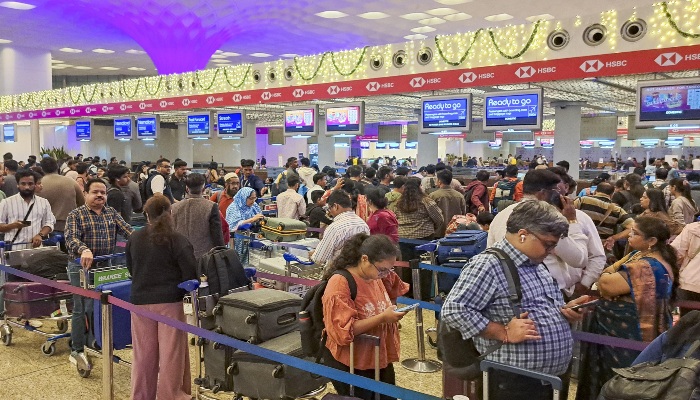 फ्लाइट संकट के बीच रेलवे की बड़ी पहल, 37 ट्रेनों में लगाए 116 अतिरिक्त कोच