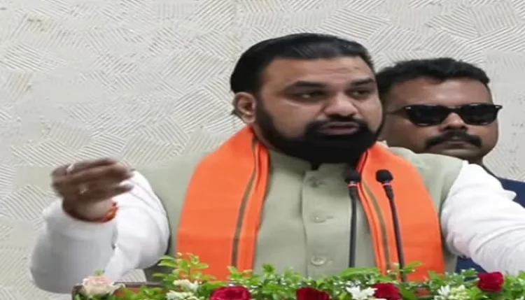 अब हेलीकाॅप्टर से कर सकेंगे प्रमुख पर्यटन स्थलों की सैर, बिहार सरकार ने शुरू की नई योजना