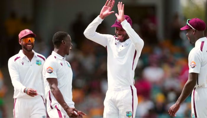Australia vs West Indies: कंगारुओं की निकली हेकड़ी, ऑस्ट्रेलिया बनाम वेस्टइंडीज टेस्ट में पहले दिन गिरे 14