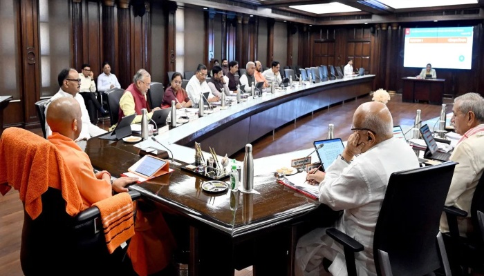 Yogi Cabinet : मेट्रो विस्तार, ओबीसी आयोग, स्वास्थ्य, ऊर्जा, नगरीय परिवहन समेत कई महत्वपूर्ण प्रस्तावों को मिली मंजूरी