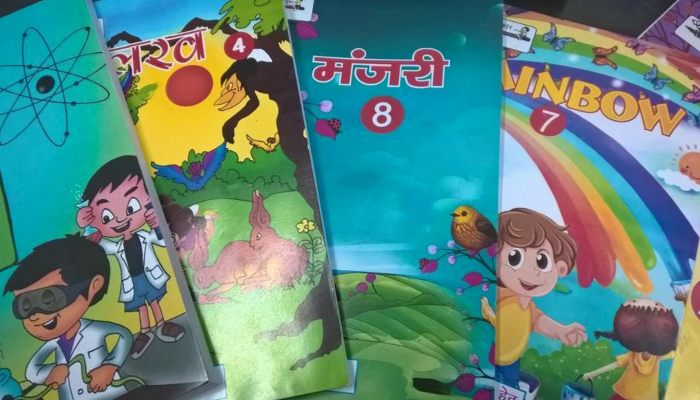 यूपी के 1.32 लाख परिषदीय स्कूलों में शिक्षकों को मिलने जा रही यह सहूलियत... बच्चों को पुस्तक वितरण में मिलेगी मदद