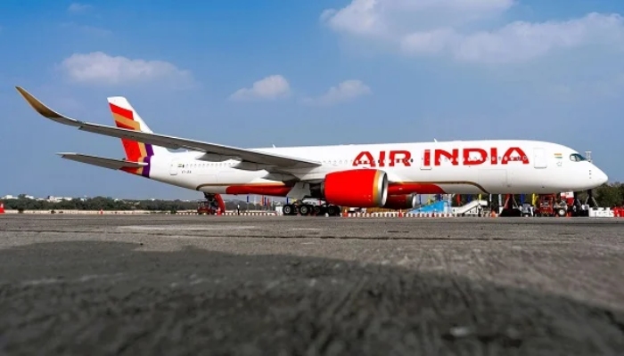 DGCA notice to Air India: एयर इंडिया पर डीजीसीए की सख्ती: सुरक्षा नियमों के उल्लंघन पर थमाया नोटिस