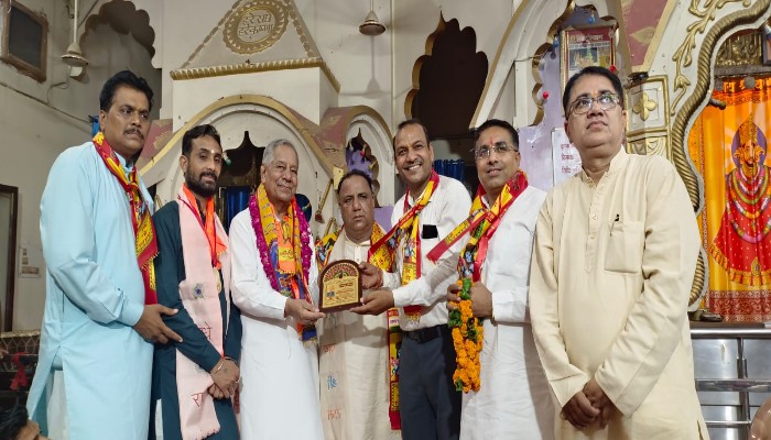 जागरण में झूमे हजारों श्रद्धालु, बाबा श्याम के समक्ष लगाई धोक