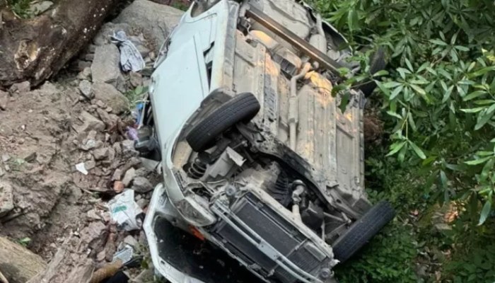 Mussoorie Car Accident: उत्तराखंड मसूरी में दर्दनाक हादसा, खाई में गिरी कार 4 की मौके पर मौत