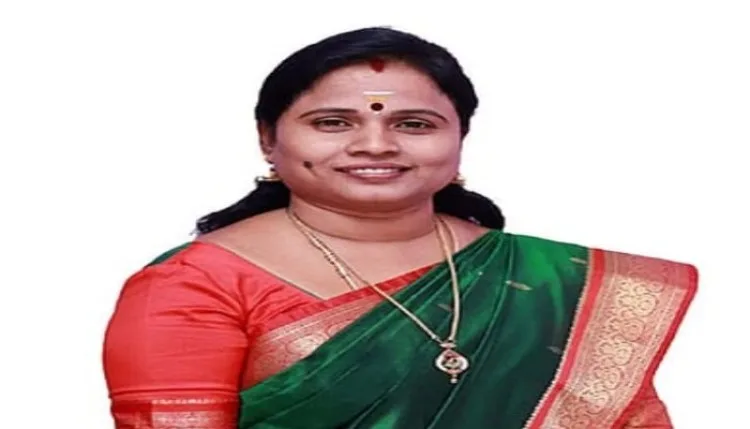 तमिलनाडु उपचुनाव: टीवीके ने पूर्व एआईएडीएमके विधायकों को बनाया उम्मीदवार