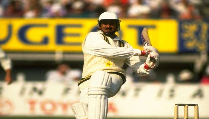 Cricket History April 16 : सलीम मलिक के कलंक से लेकर IPL के रोमांचक सुपर ओवर तक, जानें आज की बड़ी यादें