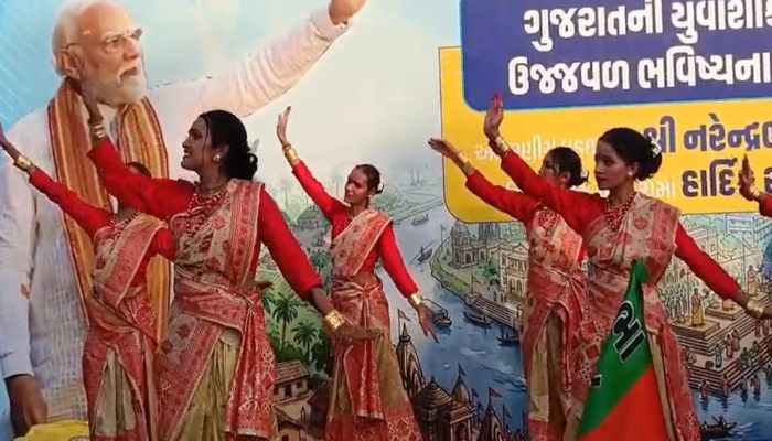 PM मोदी के स्वागत को वडोदरा तैयार, रोड शो में दिखेंगी देशभर की सांस्कृतिक झांकियां