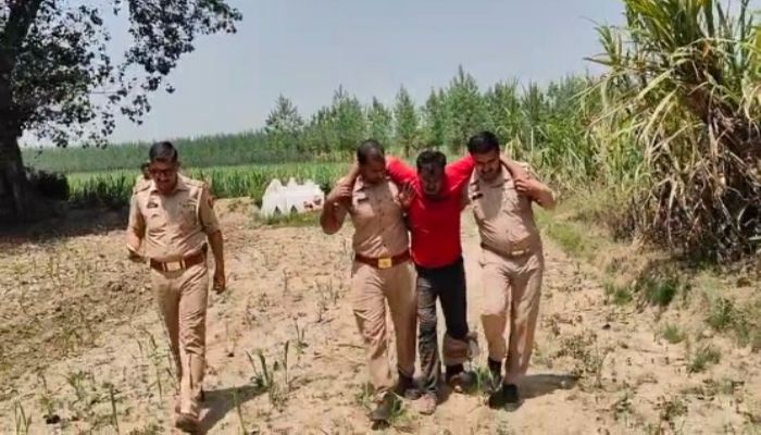 चरथावल में पुलिस मुठभेड़: शातिर गौकश गोली लगने से घायल, अवैध तमंचे के साथ गिरफ्तार