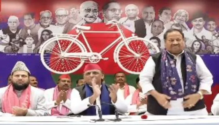 अखिलेश यादव ने उठाए एक्सप्रेसवे की गुणवत्ता और बेरोजगारी पर सवाल