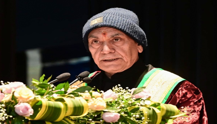 जम्मू-कश्मीर में आतंकियों से रिश्तों पर बड़ी कार्रवाई, पांच सरकारी कर्मचारी बर्खास्त