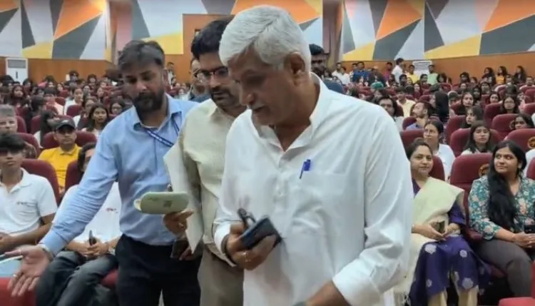 'खेलो इंडिया डायलॉग कार्यक्रम' में केंद्रीय मंत्री ने किया युवाओं को प्रेरित