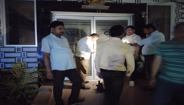 जय बाबा अस्पताल को सीएमओ ने किया सील - निरीक्षण के दौरान पायी गयीं कई खामियां