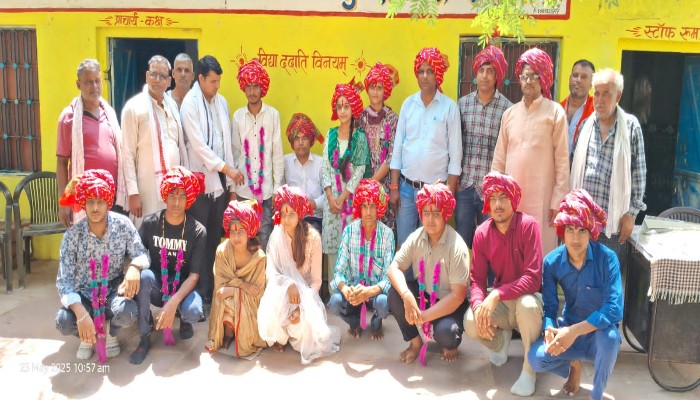 नगला तुला विद्यालय के विद्यार्थियों ने रचा इतिहास, मेधावी विद्यार्थियों को किया गया सम्मानित
