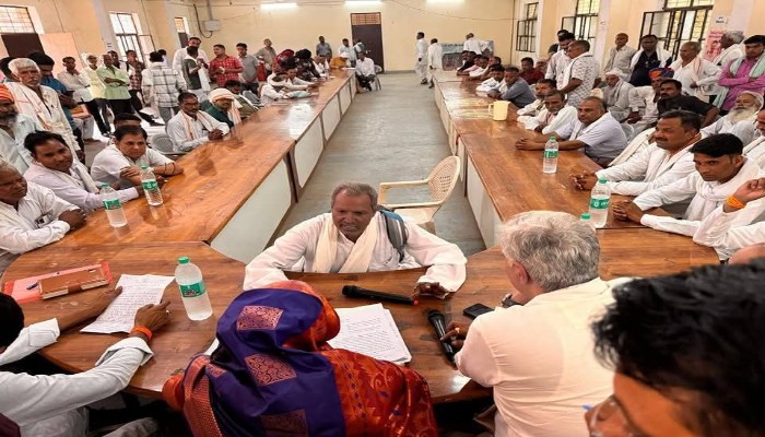 भरतपुर सांसद संजना जाटव ने की जनसुनवाई, अधिकारियों के साथ किया निरीक्षण