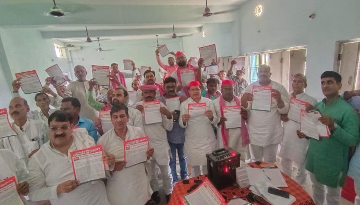 सर्व समाज को एकजुट करके ही PDA का विजन पूरा होगा- पारसनाथ यादव