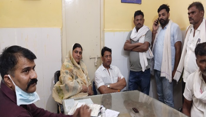 MLA Inspection:अस्पताल में गंदगी देख भड़के विधायक, लगाई फटकार