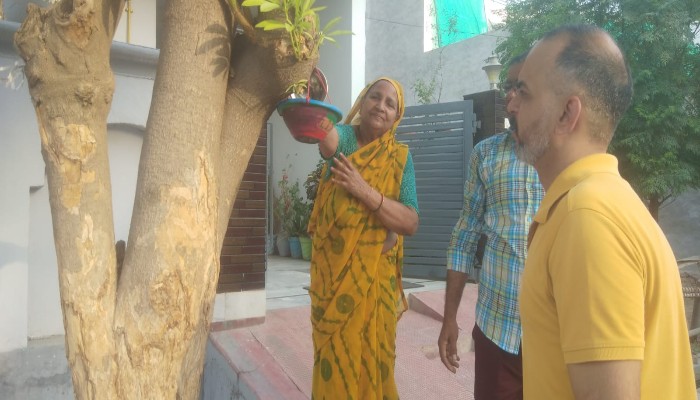 पक्षियों की प्यास बुझाने के लिए लगाए परिंडे, चला अभियान