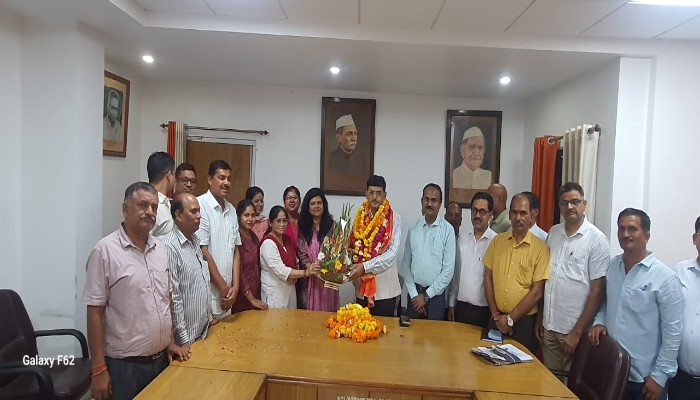 हम सभी को राम के आदर्शों से जुड़ना चाहिए: कुलसचिव विनय कुमार सिंह