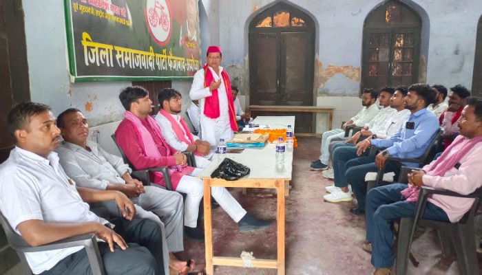 पिछड़ा वर्ग ने लिया संकल्प, 2027 में अखिलेश यादव को बनाएंगे मुख्यमंत्री - पारसनाथ यादव