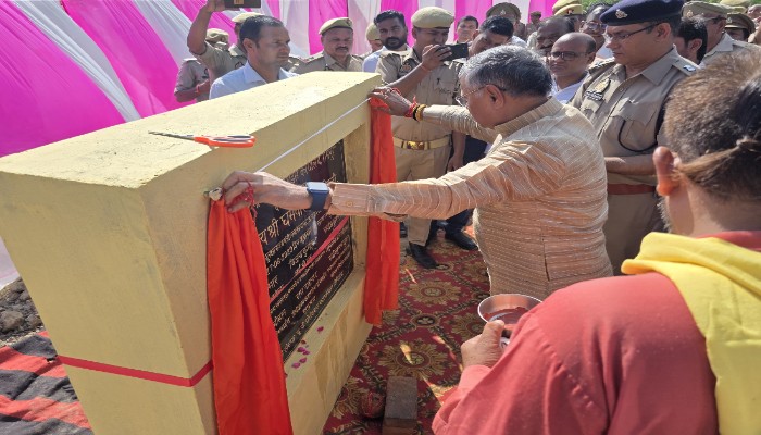 होमगार्ड मंत्री ने रामपुर पहुंचकर होमगार्ड कार्यालय का किया शिलान्यास