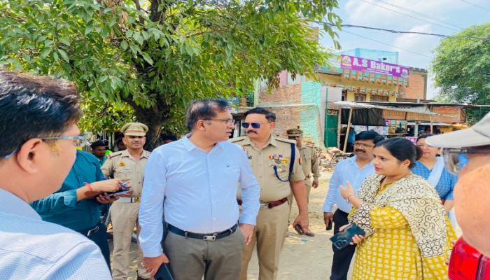 कावड़ यात्रा और मोहर्रम के अवसर पर सुरक्षा, शांति और समन्वय पर जोर, DM व SP ने परखी तैयारी