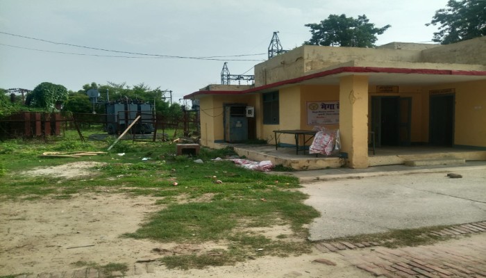 बिजली कटौती का खेल जारी, आम जनता परेशान