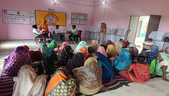 शाहजहांपुर साक्षरता अभियान : निरक्षरता के खिलाफ जंग में बढ़ते कदम