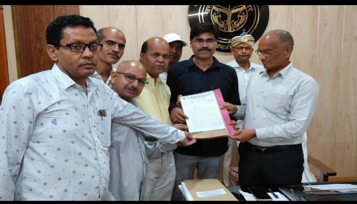 संयुक्त संघर्ष संचलन समिति ने सौंपा मुख्यमंत्री के नाम ज्ञापन, समाधान की मांग