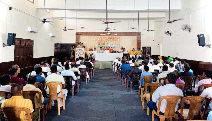जिला अध्यक्ष और जिला प्रभारी ने की बिलासपुर विधानसभा की संगठन सत्यापन बैठक