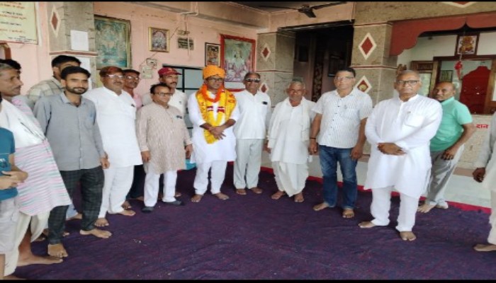 बूढ़ बालाजी धाम आश्रम में मेले को लेकर बैठक आयोजित, दी गई जिम्मेदारी