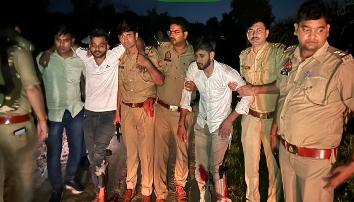 Muzaffarnaga  : मुठभेड़ के बाद टोल मैनेजर के हत्यारों को पुलिस ने किया गिरफ्तार