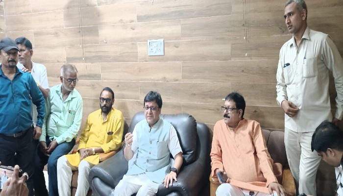 अयोध्या पहुंचे मंत्री नितिन अग्रवाल, बोले- बिहार अब भी लालू युग की अराजकता नहीं भूला