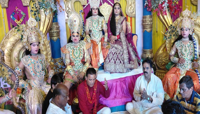 श्री राम के राजतिलक के साथ हुआ रामलीला का समापन, सैंकड़ों वर्षों से चली आ रही परंपरा