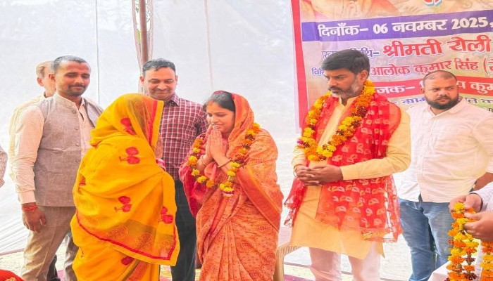 सामूहिक ‘दुरदुरिया’ का हुआ आयोजन, महिलाओं ने की पूजा-अर्चना