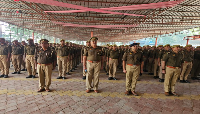 राष्ट्रगीत ‘वन्दे मातरम्’ की रचना के 150 वर्ष पूर्ण होने के उपलक्ष्य में सामूहिक गायन आयोजित