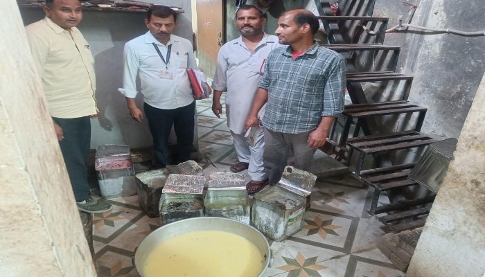 Sriganganagar News : वैवाहिक सीजन में खाद्य सुरक्षा के लिए की गई कड़ी कार्रवाई, 263 लीटर तेल सीज