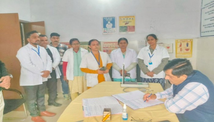 सीएमओ ने किया औचक निरीक्षण, मुख्यमंत्री आरोग्य स्वास्थ्य मेले की जांची व्यवस्थाएं