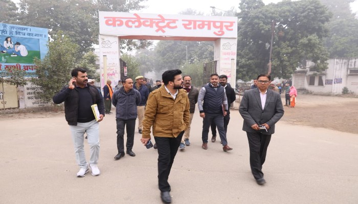 रामपुर कलेक्ट्रेट का औचक निरीक्षण: समय पर न पहुंचने वाले कर्मचारियों को चेतावनी, स्वच्छता व्यवस्था सुधारने के निर्देश