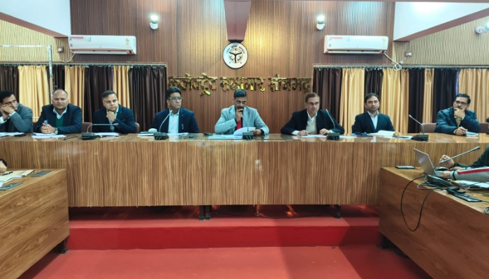 सोनभद्र में खनन गतिविधियों की समीक्षा, बंद 37 खदानों की जांच के लिए बनेगी उच्चस्तरीय समिति