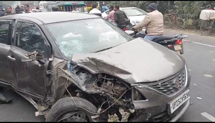 कोतवाली जहानाबाद क्षेत्र के जेएमबी तिराहे पर भीषण सड़क हादसा, आधा दर्जन से अधिक लोग घायल