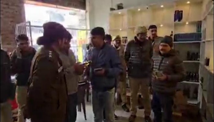 नववर्ष से पहले बीसलपुर में प्रशासन अलर्ट, शराब दुकानों पर औचक कार्रवाई