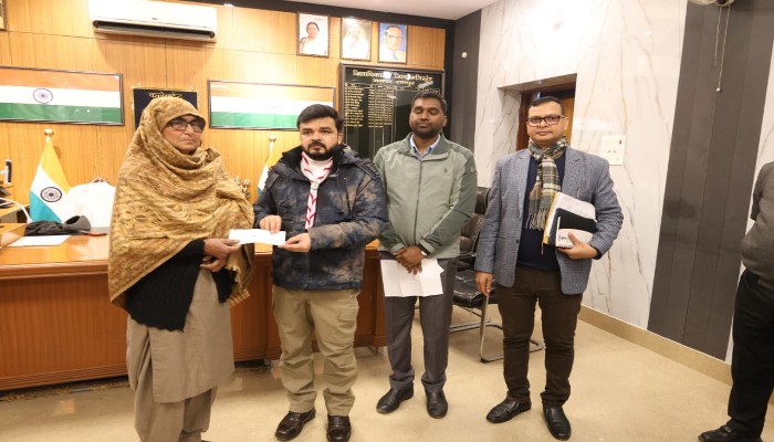 रामपुर में दैवीय आपदा के तहत मृतक के परिजनों को 4 लाख रुपये की आर्थिक सहायता प्रदान