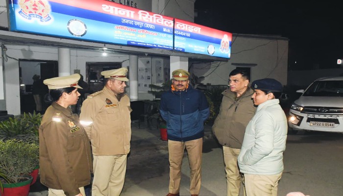 देर रात एसपी ने थाना सिविल लाइन का किया आकस्मिक निरीक्षण, दिए आवश्यक निर्देश