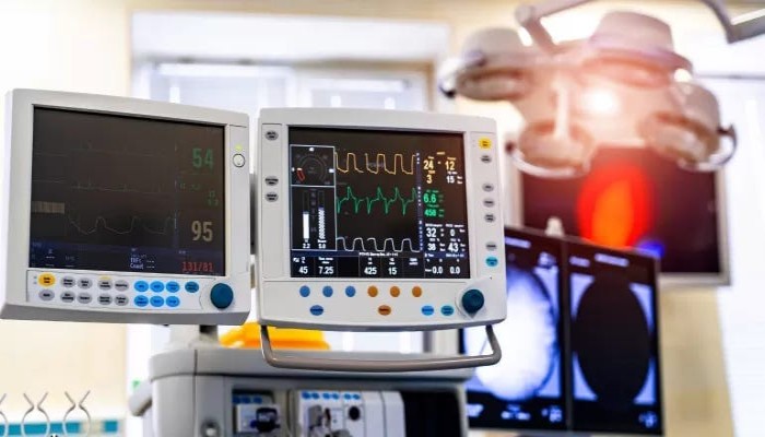 महारानी लक्ष्मीबाई मेडिकल कॉलेज में आर्टिफिशियल इंटेलिजेंस-पावर्ड वेंटिलेटर होंगे उपलब्ध