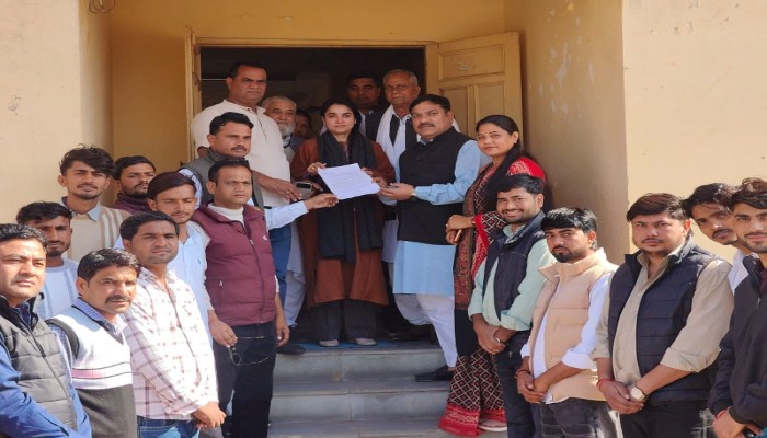 मतदाता पुनरीक्षण में अनियमितताओं का आरोप, कांग्रेस ने SDM को सौंपा ज्ञापन