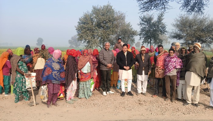 ग्रामीण रोजगार पर संकट: सांसद कुलदीप इंदौरा ने केंद्र सरकार की नीतियों को बताया मजदूर विरोधी
