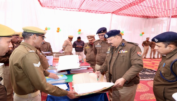 पुलिस अधीक्षक ने कोतवाली का किया वार्षिक निरीक्षण, दिए निर्देश