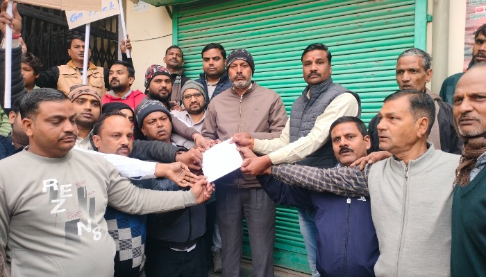 यूजीसी के विरोध में बाजार बंद, सवर्ण समाज ने निकाली रैली