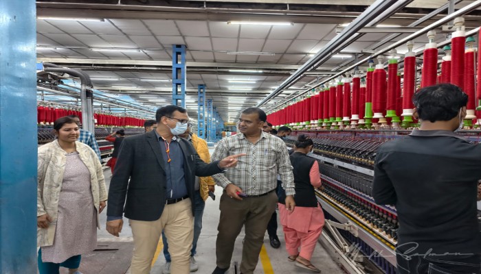 बिलासपुर में सीडीओ का औद्योगिक दौरा: स्थानीय संसाधनों और रोजगार सृजन पर दिया विशेष जोर
